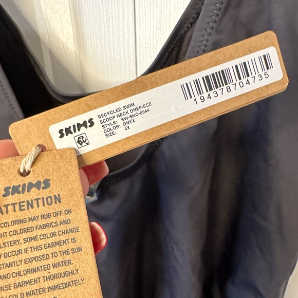 SKIMS Recycled Swim Scoop neck one piece Onyx 2X - Picture 7 of 10